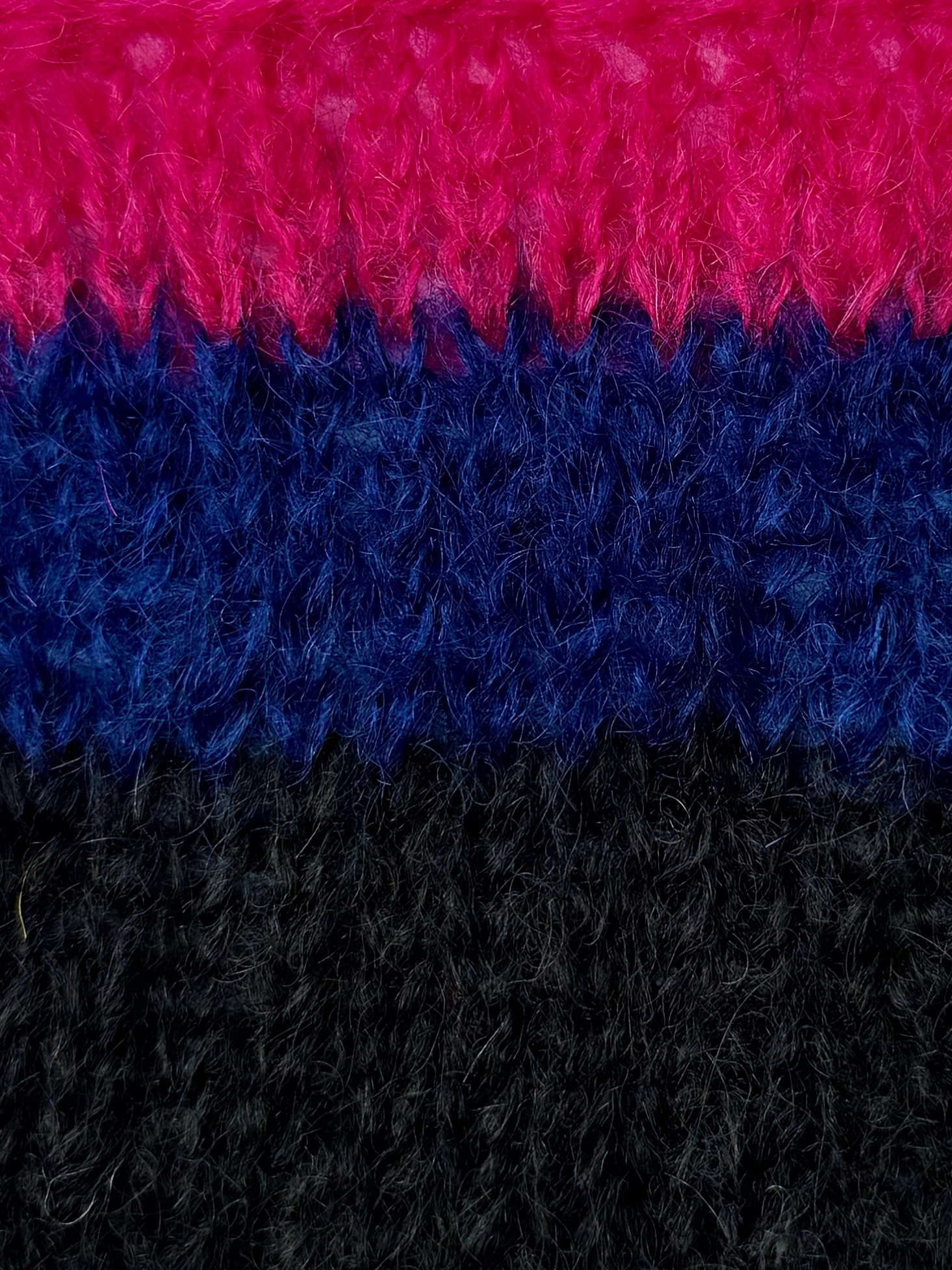 Ilaria srl Isabella 200m/100g – Mohairgarn Schwarz Col. 005048 foto 3